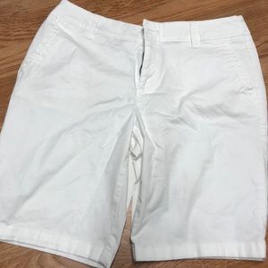 Liz Claiborne bermuda shorts new white size 8p